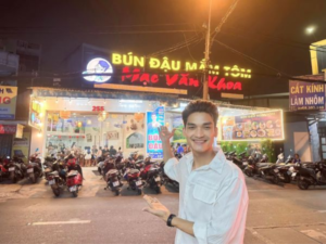 quan không gờ review bún đậu mạc văn khoa