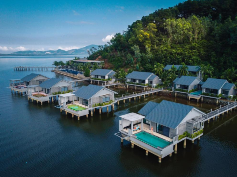 review vedana lagoon resort spa